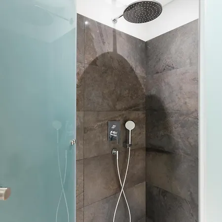 Boulevard Bedrooms Lisbon